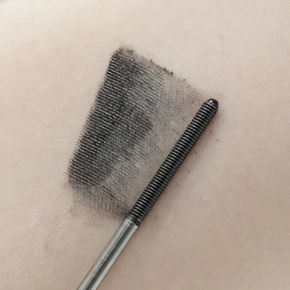 Sculpting Metal Mascara